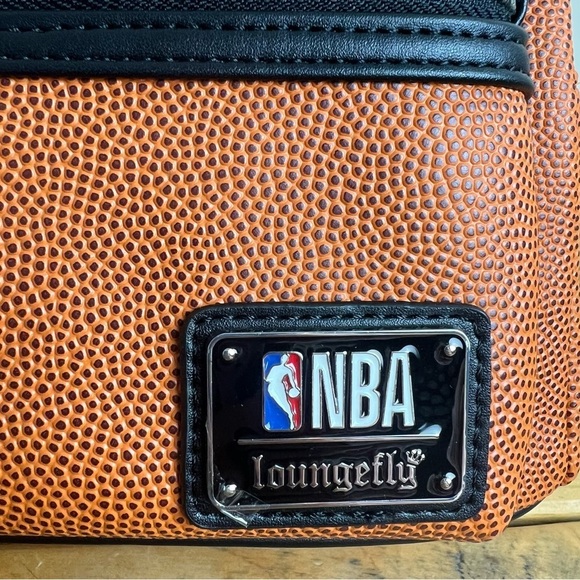 Loungefly | NBA Brooklyn Nets Basketball Logo Mini Backpack - Picture 4 of 9